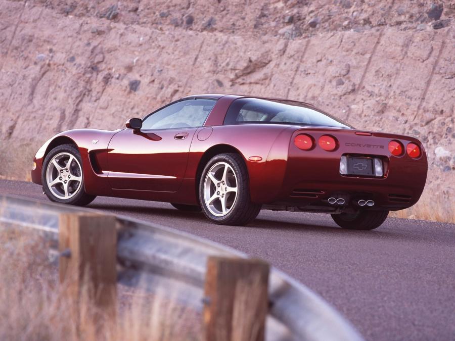  Chevrolet Corvette Coupe 50th Anniversary 2002 года  (фото 8 из 8)